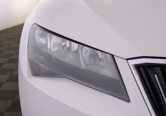 Подержанный автомобиль Skoda Superb Liftback 2017 года (11 фото)