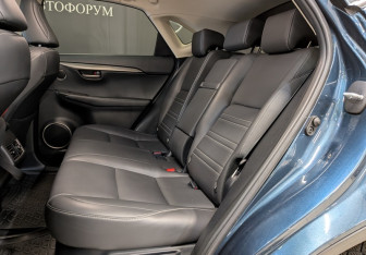 Подержанный автомобиль Lexus NX 2015 года (25 фото)