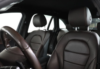 Подержанный автомобиль Mercedes-Benz GLC Coupe 2017 года (17 фото)