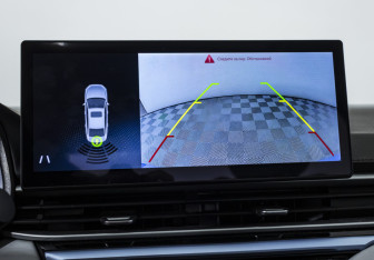 Подержанный автомобиль Geely Emgrand 2023 года (17 фото)