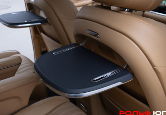 Подержанный автомобиль Voyah Dream 2023 года (20 фото)