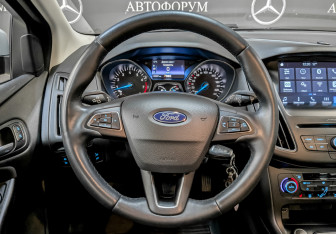 Подержанный автомобиль Ford Focus Wagon 2019 года (21 фото)