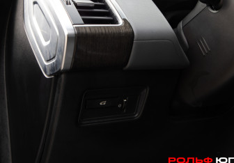 Подержанный автомобиль Land Rover Range Rover Sport 2014 года (23 фото)