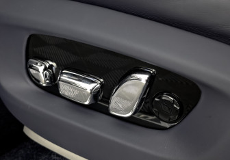 Подержанный автомобиль Rolls-Royce Ghost 2024 года (26 фото)