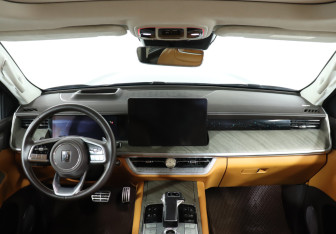 Подержанный автомобиль Tank 500 2023 года (12 фото)