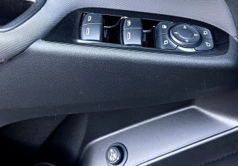 Подержанный автомобиль Chevrolet Equinox 2021 года (22 фото)