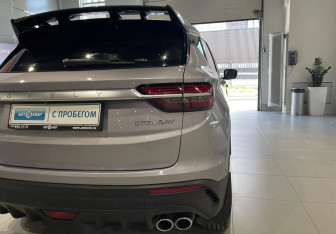 Подержанный автомобиль Geely Coolray 2020 года (8 фото)