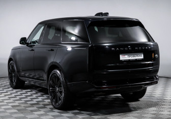 Подержанный автомобиль Land Rover Range Rover 2023 года (7 фото)