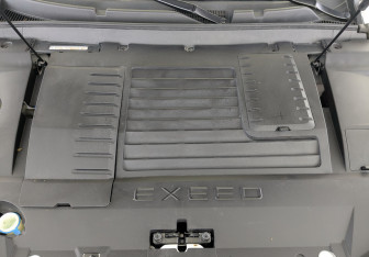 Подержанный автомобиль Exeed LX 2022 года (9 фото)