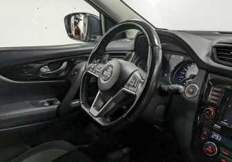 Подержанный автомобиль Nissan Qashqai 2021 года (22 фото)