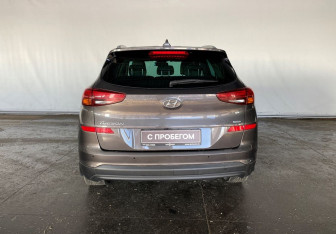 Подержанный автомобиль Hyundai Tucson 2019 года (5 фото)