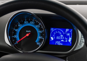 Подержанный автомобиль Ravon R2 2016 года (13 фото)