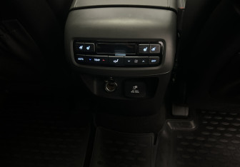 Подержанный автомобиль Hyundai Palisade 2020 года (8 фото)