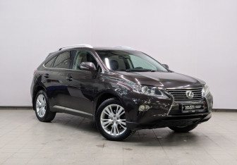 Подержанный автомобиль Lexus RX 2012 года (23 фото)