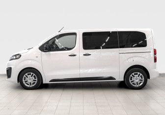 Подержанный автомобиль Citroen SpaceTourer 2021 года (8 фото)