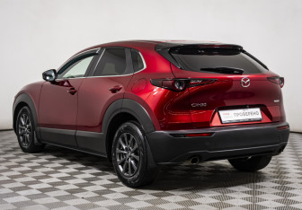 Подержанный автомобиль Mazda CX-30 2021 года (7 фото)