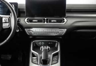 Подержанный автомобиль Haval H5 2024 года (14 фото)