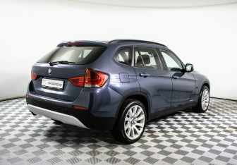 Подержанный автомобиль BMW X1 2012 года (5 фото)