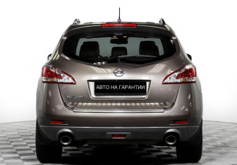 Подержанный автомобиль Nissan Murano Suv 2012 года (6 фото)