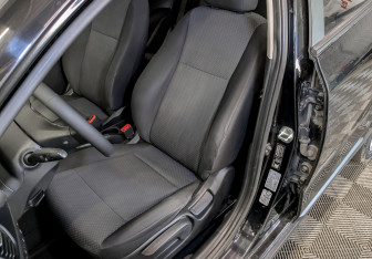 Подержанный автомобиль Kia Rio Hatchback 2021 года (20 фото)