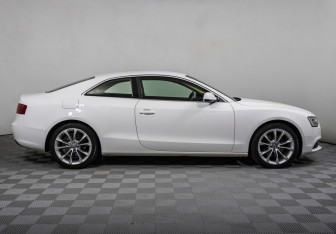 Подержанный автомобиль Audi A5 Coupe 2012 года (4 фото)