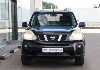 Подержанный автомобиль Nissan X-Trail 2008 года (2 фото)