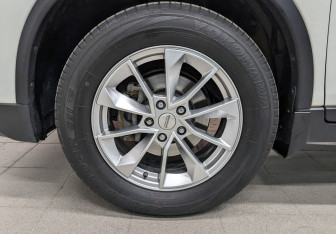 Подержанный автомобиль Nissan X-Trail 2019 года (12 фото)