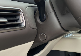 Подержанный автомобиль LiXiang Mega 2024 года (21 фото)