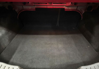 Подержанный автомобиль Ford Focus Sedan 2013 года (9 фото)