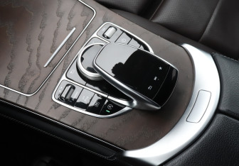 Подержанный автомобиль Mercedes-Benz GLC Coupe 2019 года (14 фото)
