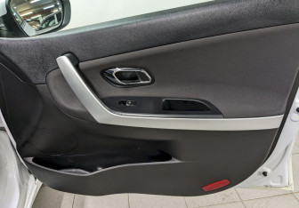Подержанный автомобиль Kia Ceed Wagon 2018 года (18 фото)