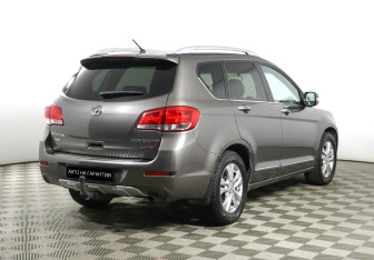 Подержанный автомобиль Great Wall Hover H6 2014 года (3 фото)