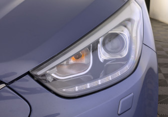 Подержанный автомобиль Hyundai ix35 2013 года (11 фото)