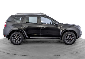Подержанный автомобиль Nissan Terrano 2019 года (4 фото)