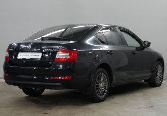 Подержанный автомобиль Skoda Octavia Liftback 2013 года (5 фото)