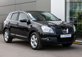 Подержанный автомобиль Nissan Qashqai 2008 года (3 фото)