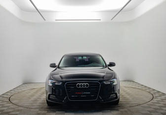 Подержанный автомобиль Audi A5 Liftback 2015 года (2 фото)