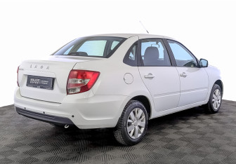 Подержанный автомобиль LADA (ВАЗ) Granta Sedan 2023 года (5 фото)