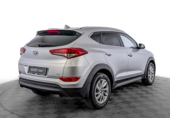Подержанный автомобиль Hyundai Tucson 2018 года (5 фото)