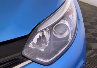 Подержанный автомобиль Renault Kaptur 2016 года (11 фото)