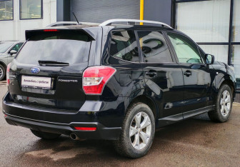 Подержанный автомобиль Subaru Forester Suv 2014 года (5 фото)