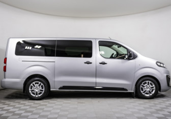 Подержанный автомобиль Citroen SpaceTourer 2021 года (4 фото)