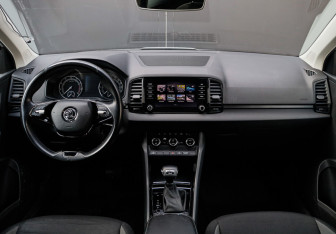 Подержанный автомобиль Skoda Karoq 2020 года (18 фото)