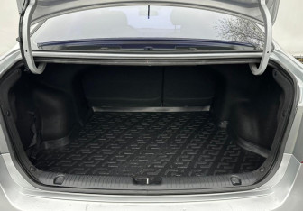 Подержанный автомобиль Kia Rio Sedan 2014 года (15 фото)