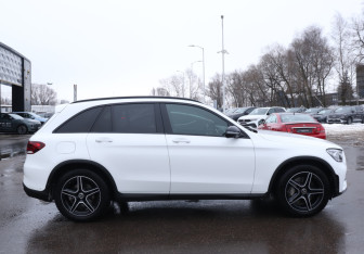 Подержанный автомобиль Mercedes-Benz GLC Coupe 2019 года (4 фото)