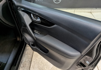 Подержанный автомобиль Nissan Qashqai 2021 года (24 фото)