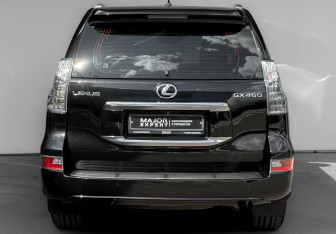 Подержанный автомобиль Lexus GX 2019 года (6 фото)