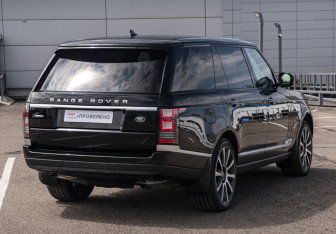 Подержанный автомобиль Land Rover Range Rover 2015 года (5 фото)