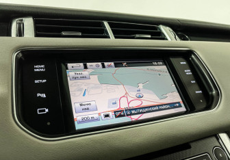 Подержанный автомобиль Land Rover Range Rover Sport 2013 года (23 фото)