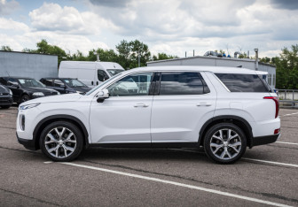 Подержанный автомобиль Hyundai Palisade 2021 года (8 фото)